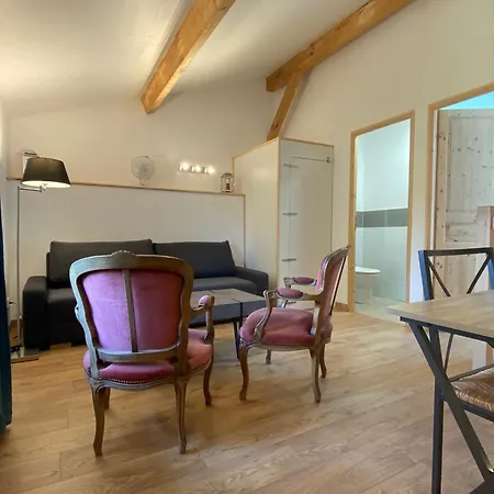 Le Grand Bleu Holiday home