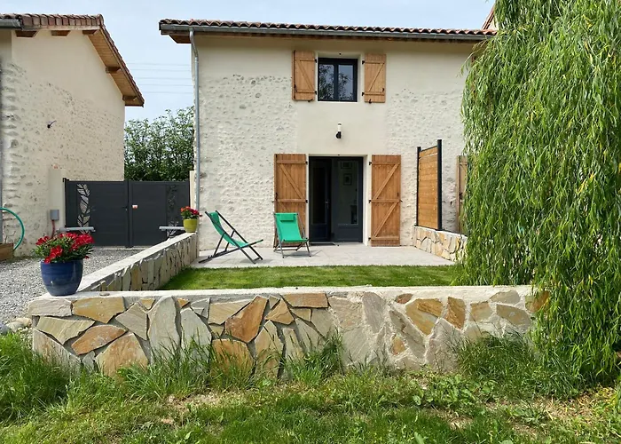 Le Grand Bleu Holiday home